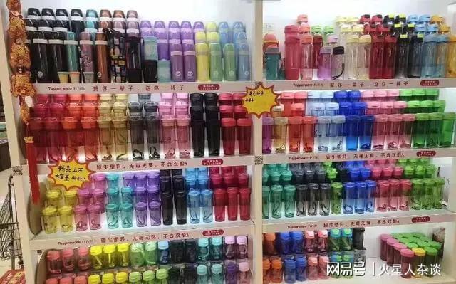 曾年入190亿元在中国开出7000多家店米乐m6登录入口美国“保鲜盒大王”倒下！